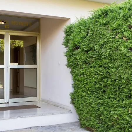 Les Vespins Private Studio Apartment Saint-Laurent-du-Var